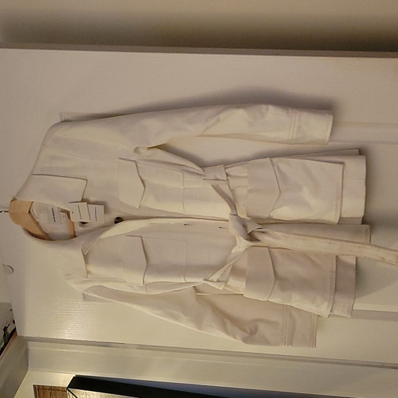 Jacket - Picture 4 of 4